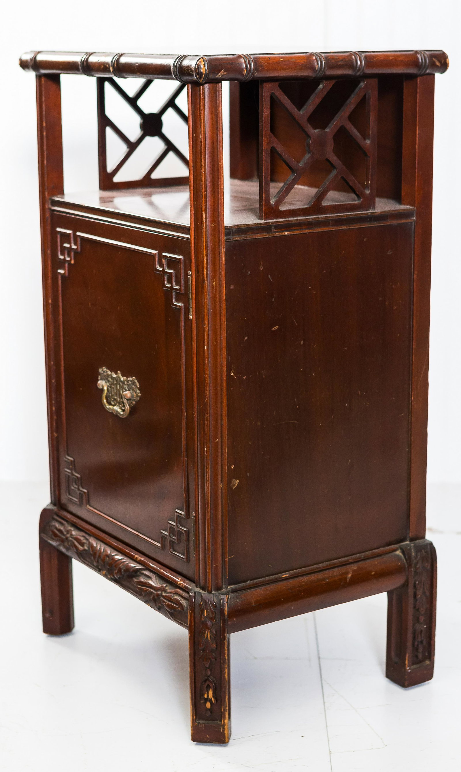 Asian Style One-Door Night Stand (1 of 5)