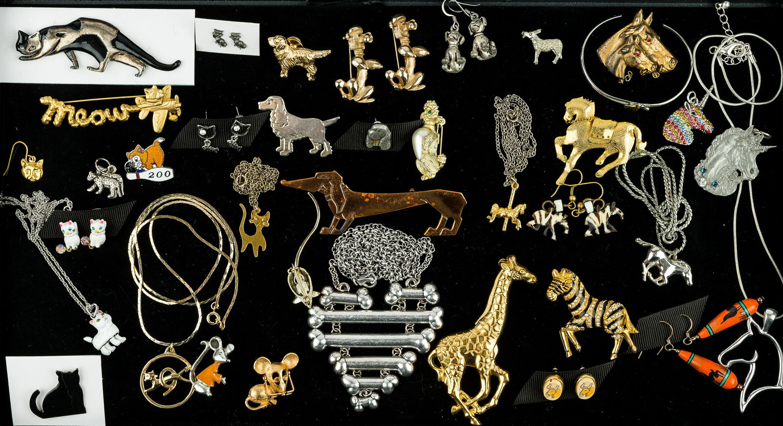 Cats, Dogs, and Other Figural Jewelry (1 of 4)