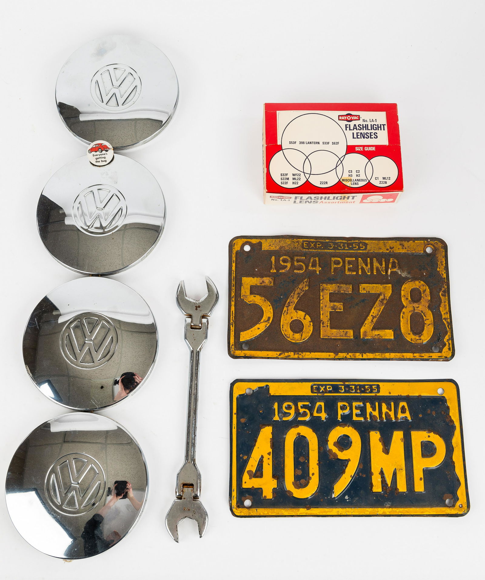 Volkswagen Hub Caps, Automotive (1 of 7)