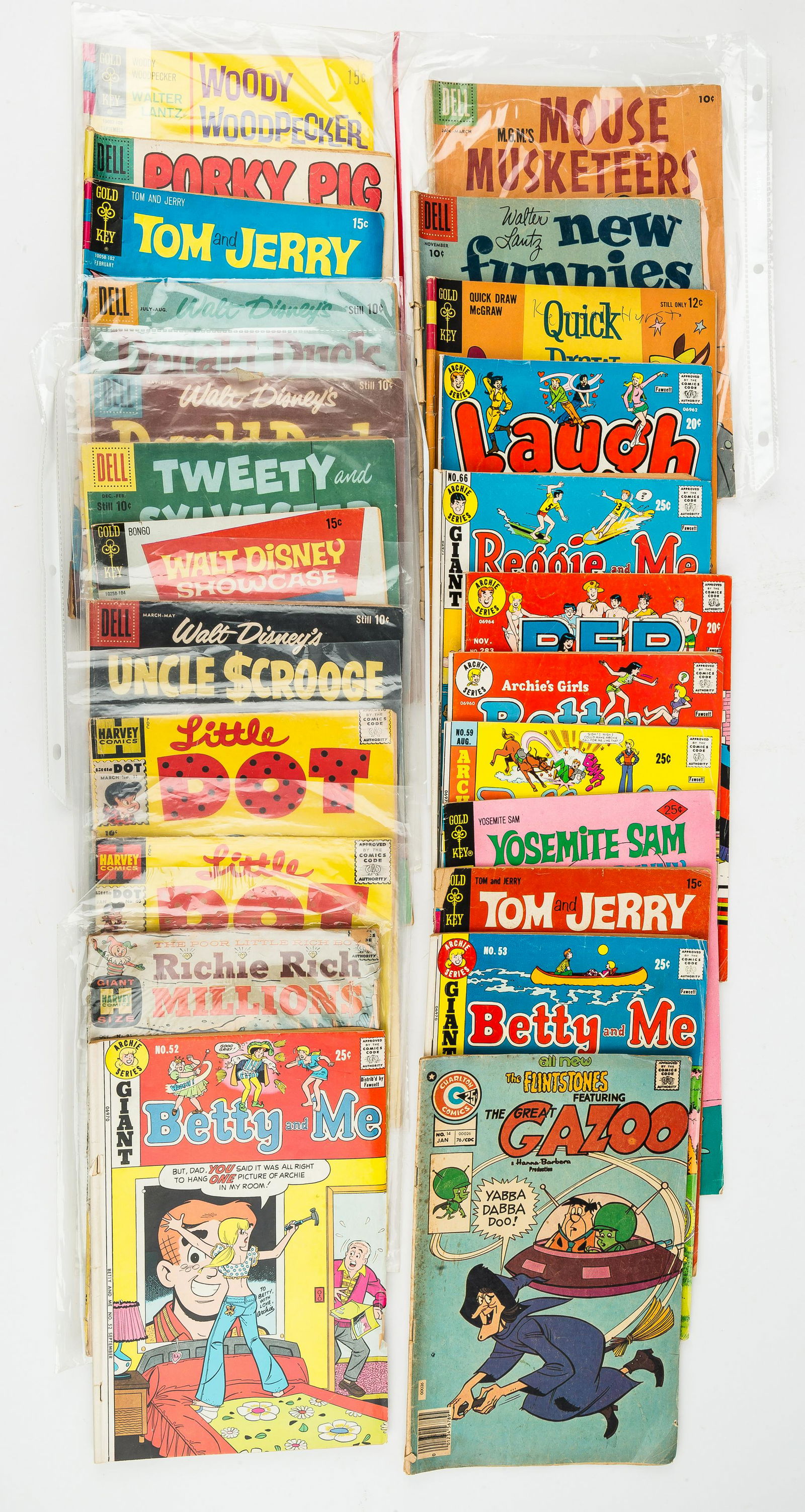 Disney, Hanna-Barbara, Archie, Looney Tunes Comics (1 of 4)