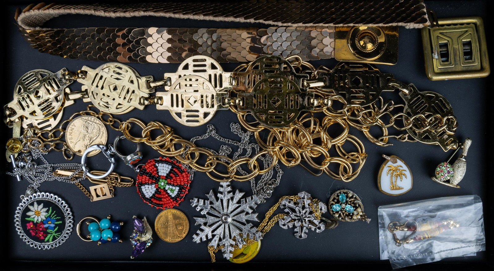 Vintage Jewelry & Belts: Several gold tone belts, necklaces, brooches, rings, and more.