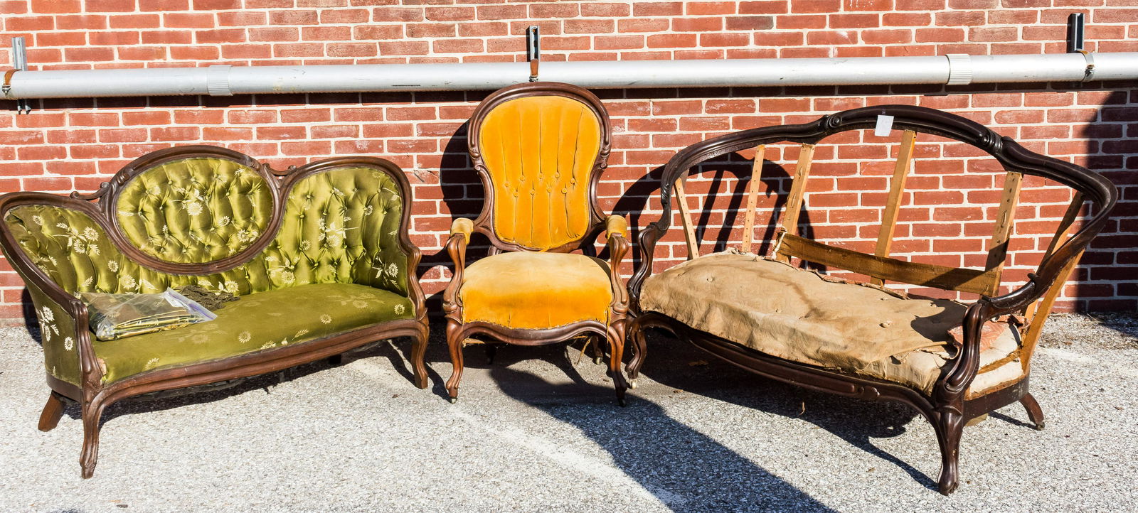 Victorian Sofa / Seating Grouping (3 Pcs) (1 of 11)