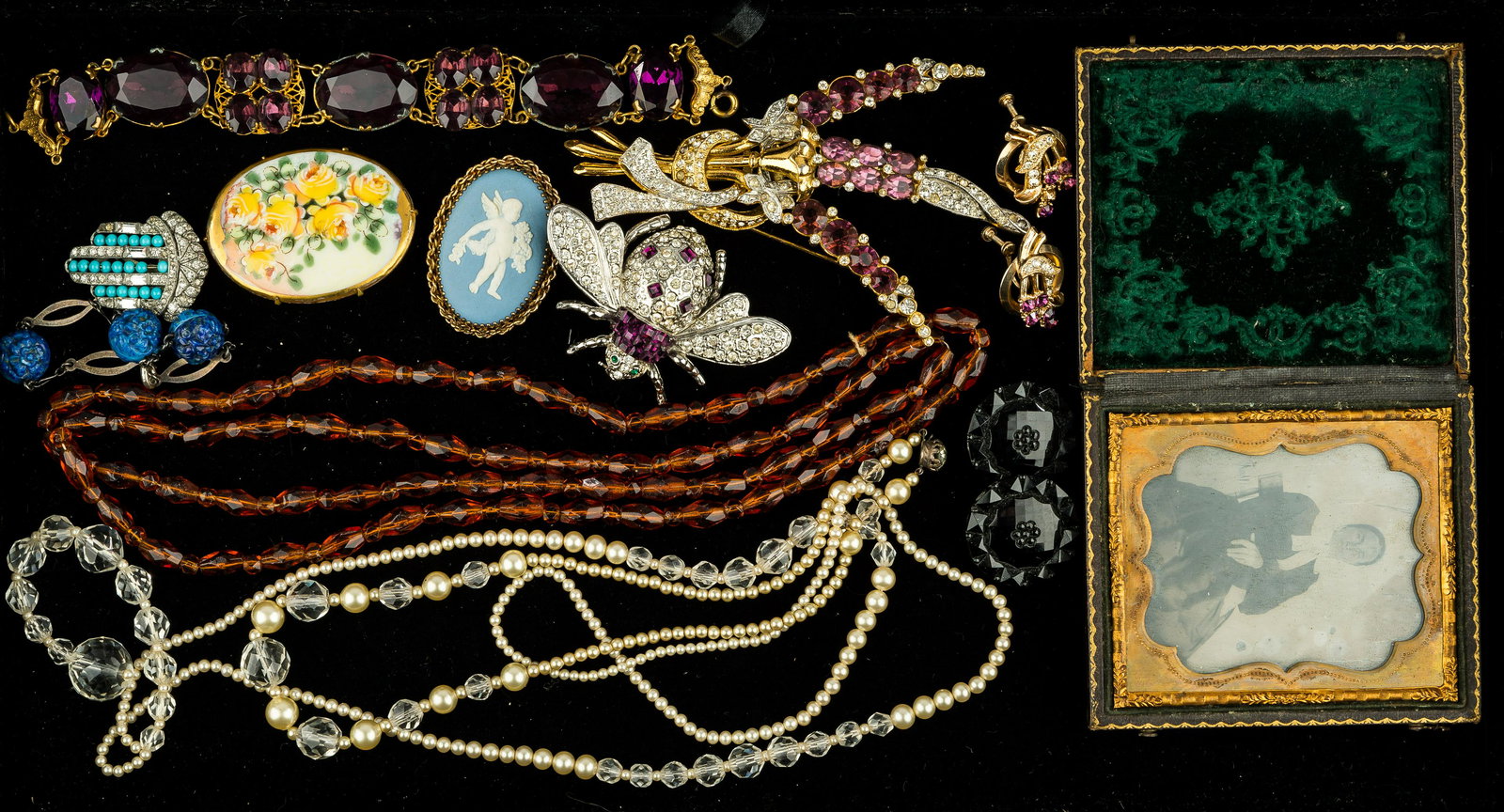 Outstanding Estate Jewelry Collection (1 of 6)