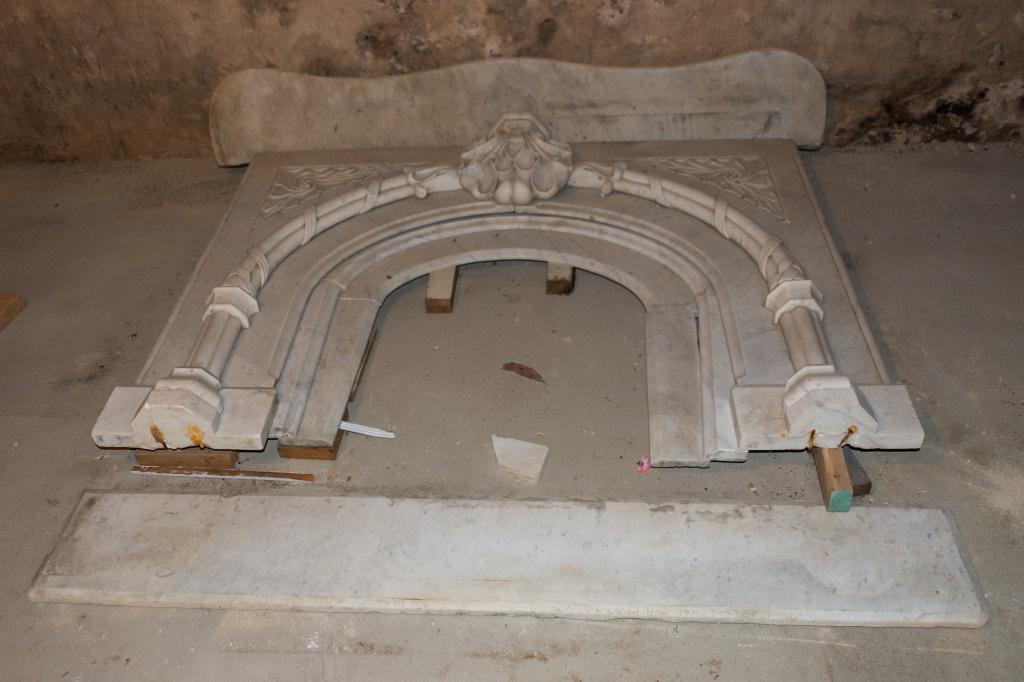 White Marble Fireplace Mantle (1 of 8)