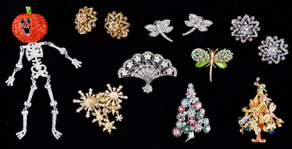 Seven Kirks Folly Pins and Earrings (1 of 5)