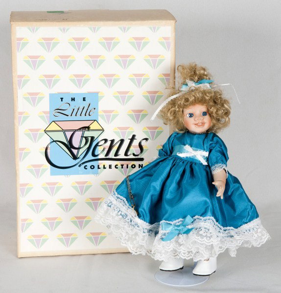 Holly Hunt Doll: Holly Hunt, December Girl, #1866 out of 2500,(porcelain) Little Jewel Collection, World Gallery