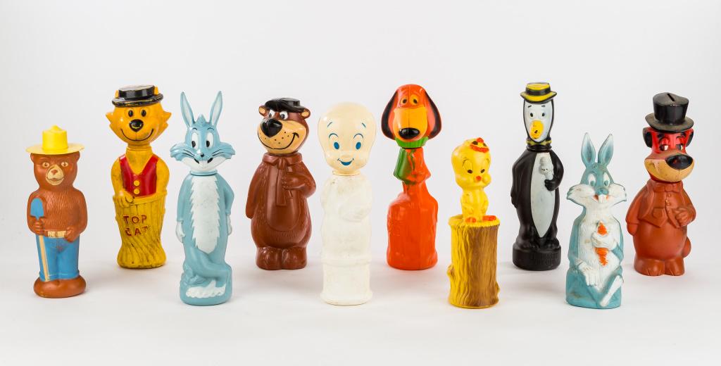 Vintage Soaky Toys: 10 Vintage Soaky toys including Smokey the Bear, Top Cat, Yogi Bear, 2 versions of Bugs Bunny, Tweety Bird, Augie Doggie, Tennessee Tuxedo, Casper the Friendly Ghost, and Huckleberry Hound, wear comme