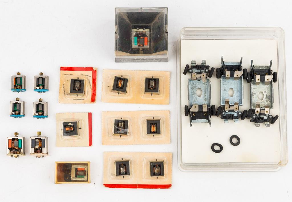 Vintage Slot Cars: 13 HO scale engines, 3 1/32 scale engines including 1 Ideal Motorific, and 3 HO scale chassis.