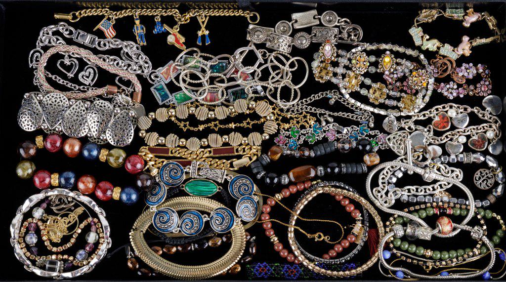 Costume Bracelets: Over 30 items featuring a vintage charm bracelet with a soldier, cannon, rifles, flag and cannon balls; and 'I Love Beanies' bracelet, and many more.