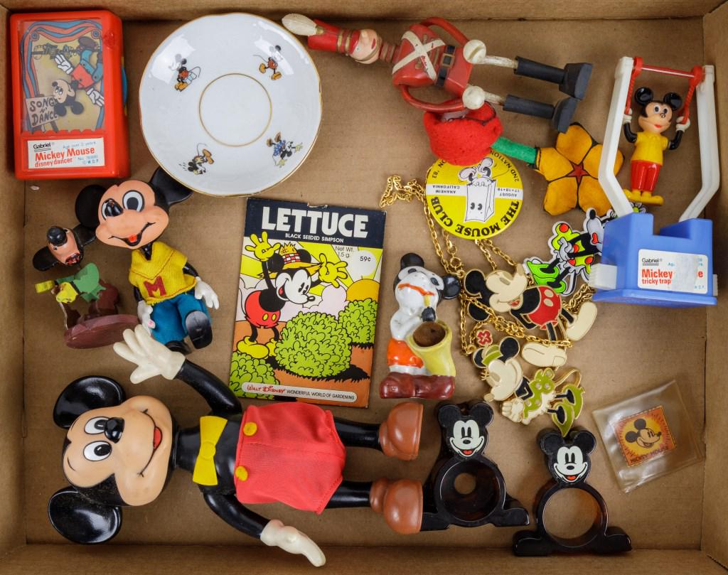 Vintage disney deals jewelry