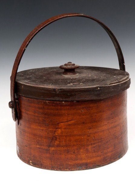Shaker Bentwood, Pantry Box, Oak Harvest Basket: Shaker pantry box, old finish, good color, one finger construction lid and nicely detailed handle joint