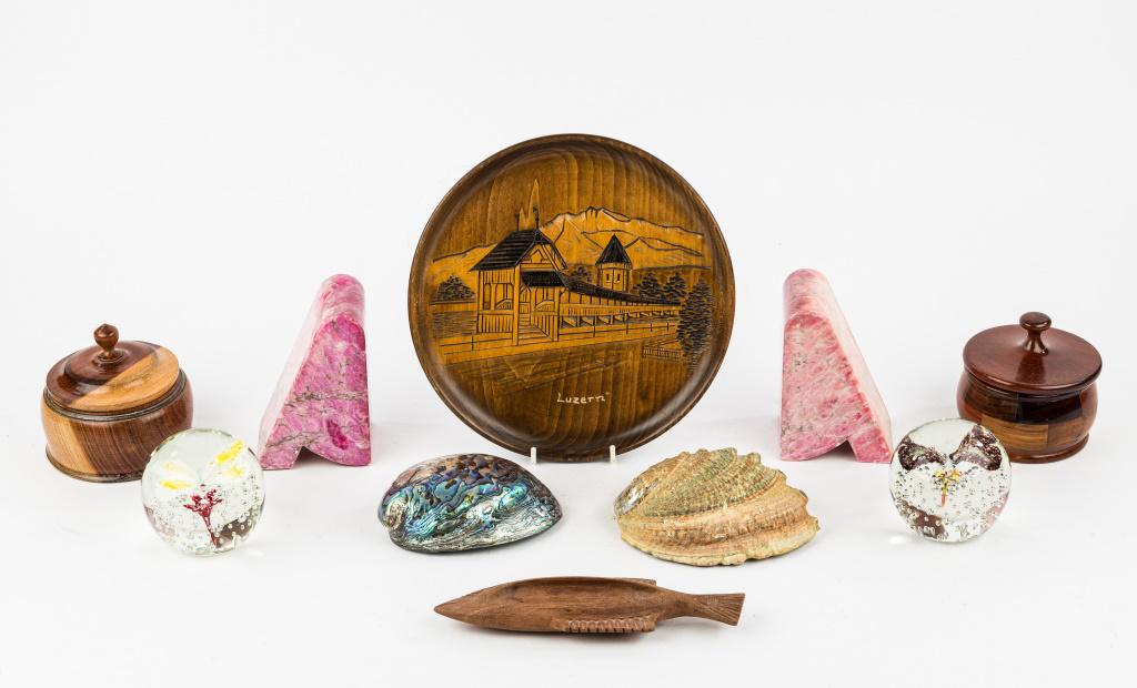 Paperweights, Carved Wood, Abalone Shells (1 of 12)