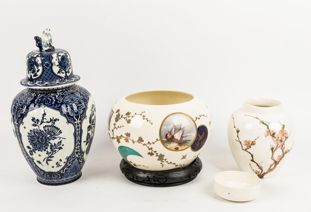 Delfts & Other Chinoiserie (1 of 9)