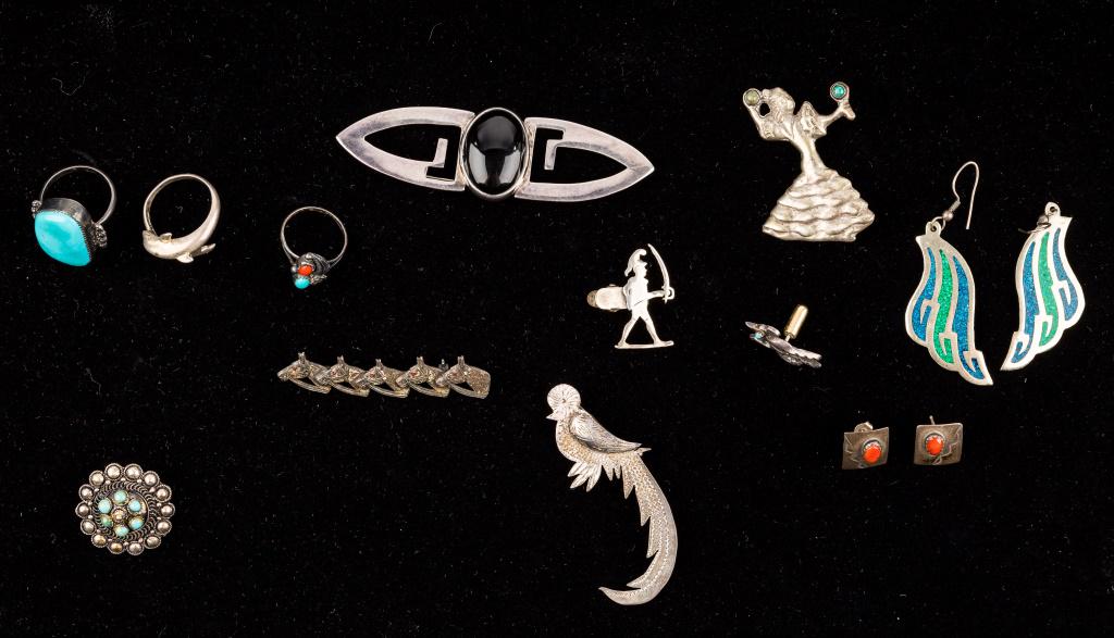 Vintage Sterling Native American Jewelry (1 of 10)