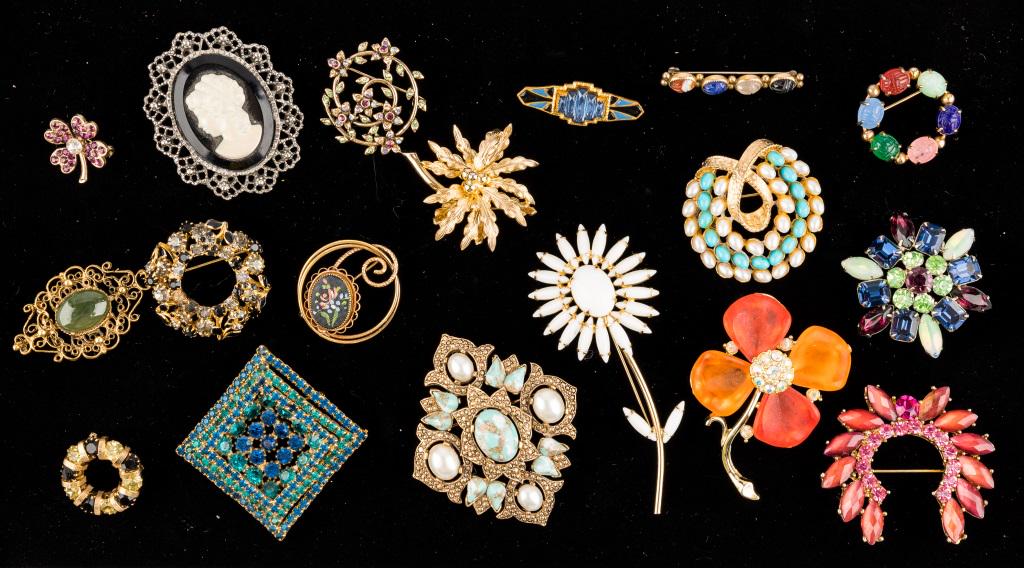 Coro, Marvella, Monet & Other Jewelry (1 of 4)