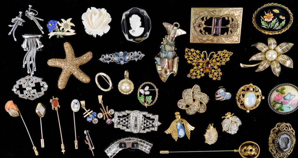 Weiss, Musi, Givenchy & Other Costume Jewelry: Givenchy rhinestone clip, Swarovski flag heart pin, Musi gold tone bead clip, Weiss butterfly pin, Susie Light engraved Victorian style rectangle pin, Spain gold tone flower with faux pearl, carved bo