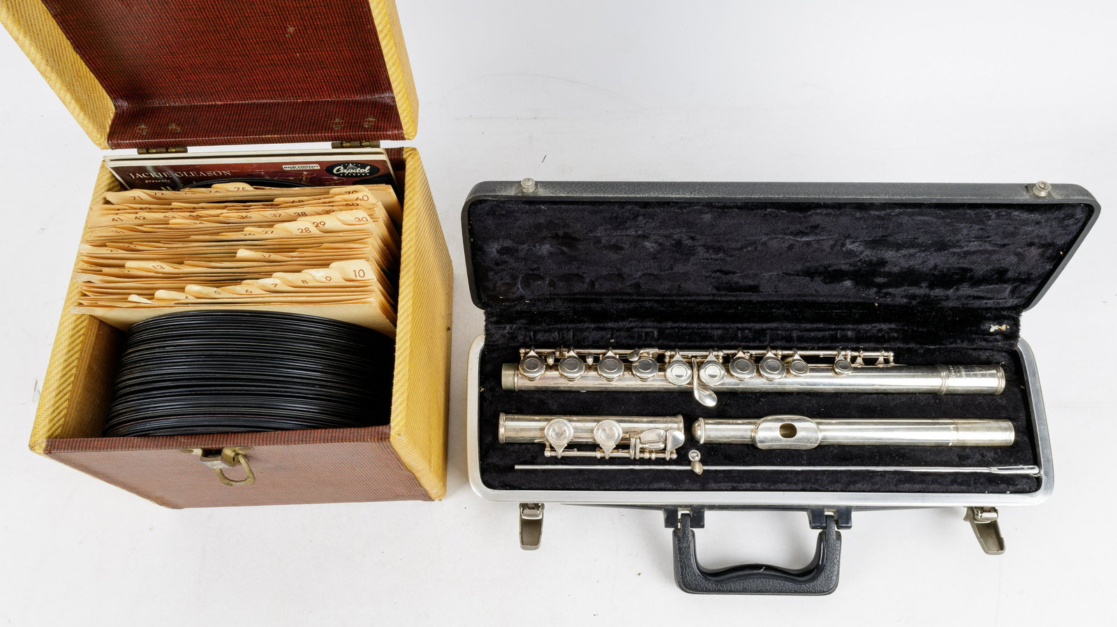 Signet Flute, 45rpm Vinyl Records (1 of 7)