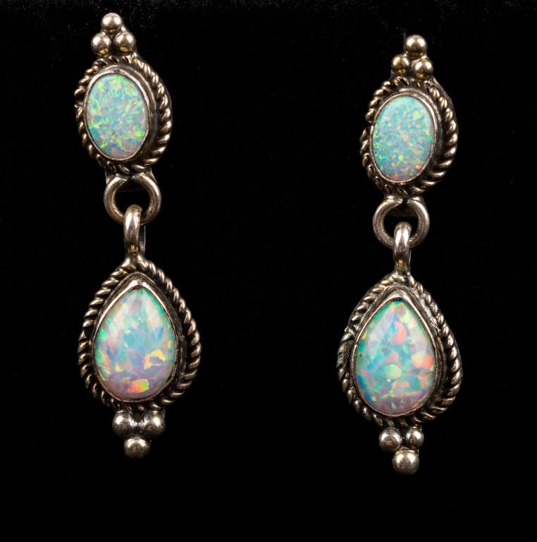 Opal Sterling Vintage Earrings (1 of 2)