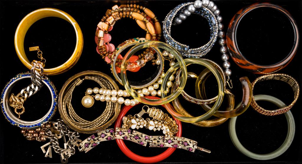 Vintage Bracelets: 23 Bracelets, including rhinestone, Lucite, wood, and various other designs.