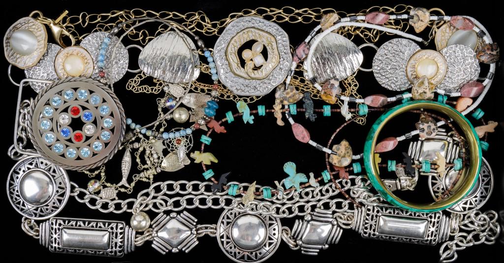 Costume Jewelry (1 of 4)