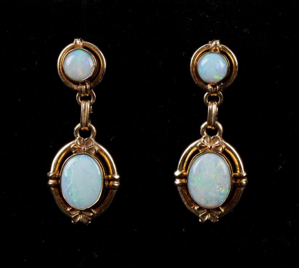 Vintage Opal Earrings (1 of 2)