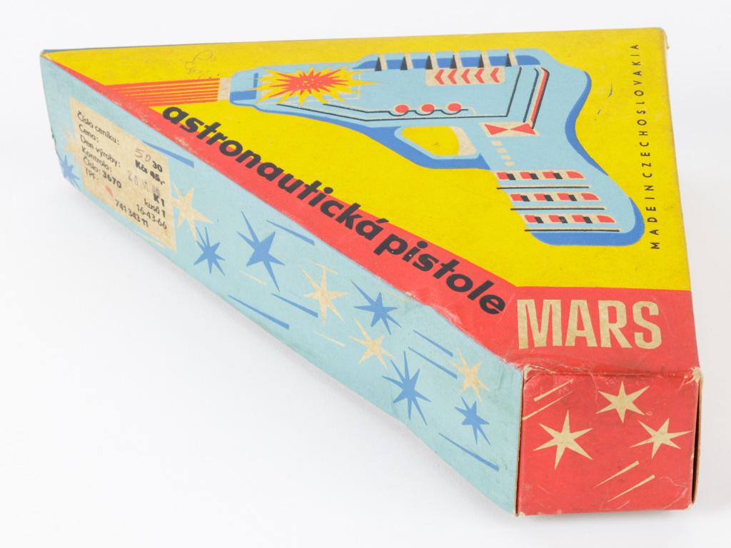'Astronauticka Pistole' B.O. Toy Gun with Box: Czechoslovakian made 'Astronauticka Pistole' in red is battery operated and still worked well when tested, red paint has slight loss as seen in photos, has original box with slight wear but in overall