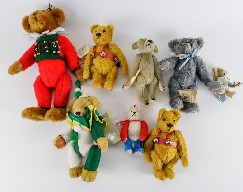 April Whitcomb & Other Signed & Unsigned Bears: 'Clown Bear' House of Nisbet Signature Edition bear signed by April Whitcomb on right leg and dated 1980's, Bearly There Company articulated bear made exclusively for the UFDC 1990 convention signed b
