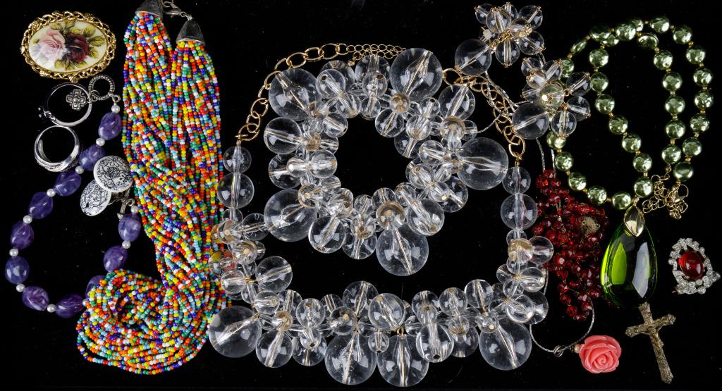 Vintage to Contemporary Jewelry: Sampling includes large Mod clear Lucite ball necklace, bracelet, with matching earrings, rosary, beaded necklace, and more.