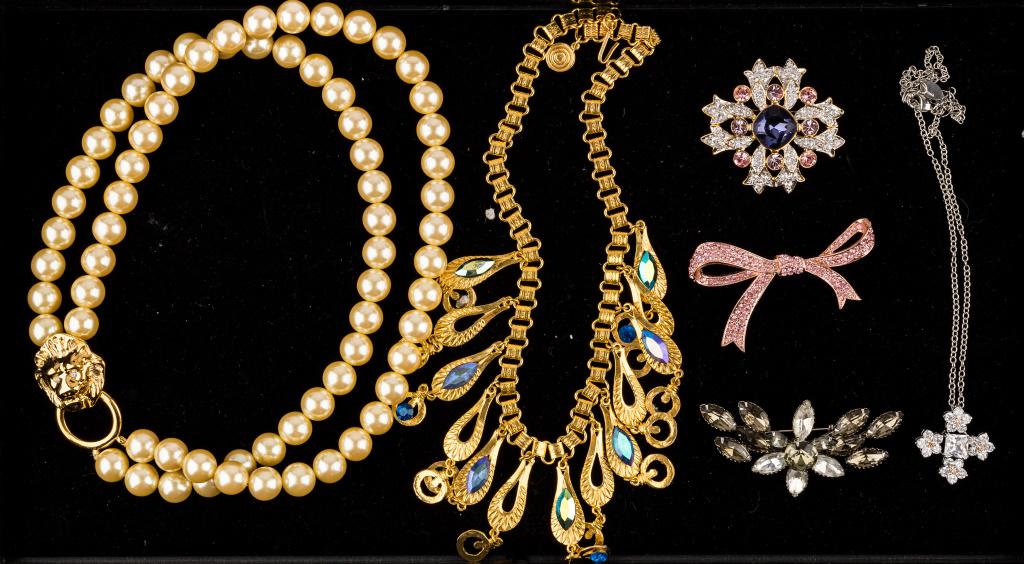 "Nolan Miller", KJL" & Vintage Jewelry Collection (1 of 6)