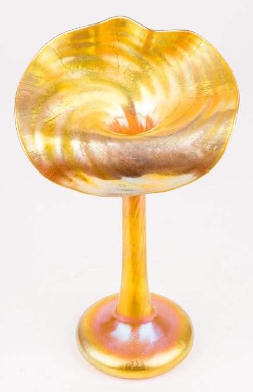 Tiffany Studios Favrile Hand Blown Vase (1 of 9)