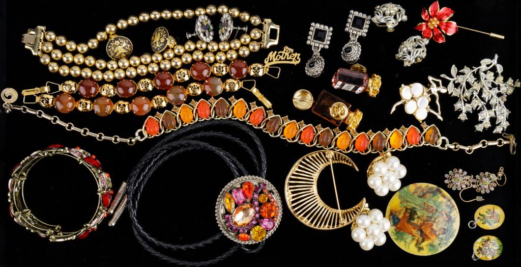 Vintage Jewelry Grouping (1 of 4)