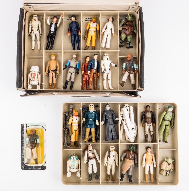 Vintage Star Wars Case and Action Figures 1980 (1 of 9)