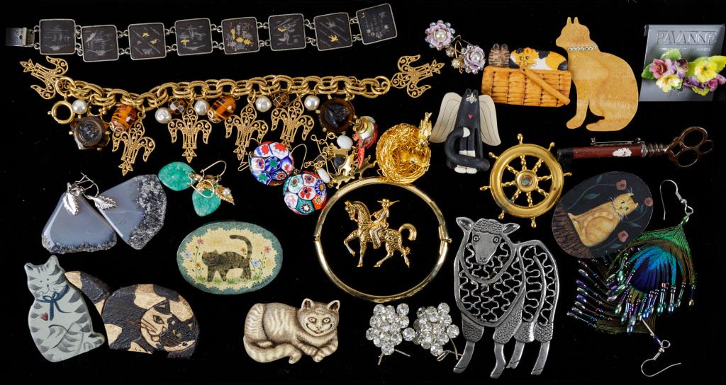 Vintage Jewelry Collection (1 of 4)
