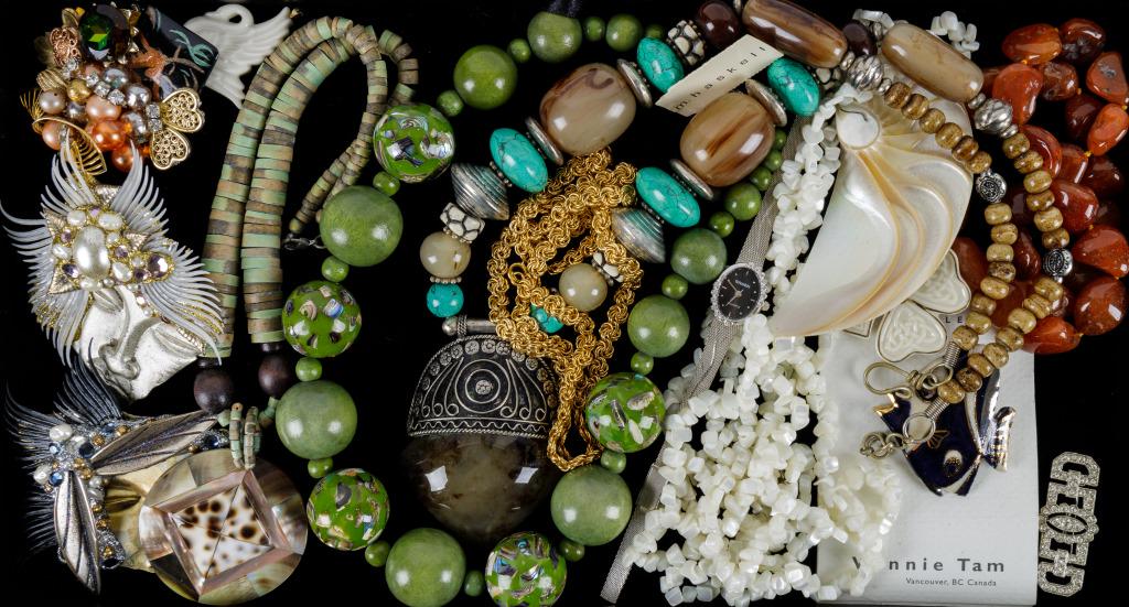 Vintage Estate Jewelry Collection: Includes Gruen silvertone watch with tiney diamonds (untested), large form face brooches, Carnelian stone, and other necklaces.