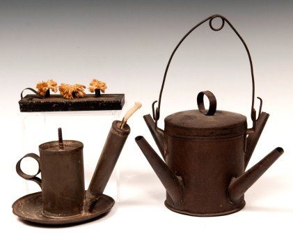 19th C Tin Lighting Grouping: 19th C tin lighting grouping including a screw press lamp, three burner pig lamp and four place hanging tin lantern; largest is 5 1/2"h