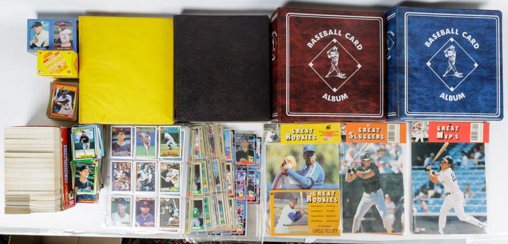 Group of 1980's-1990's Baseball Cards (1 of 4)