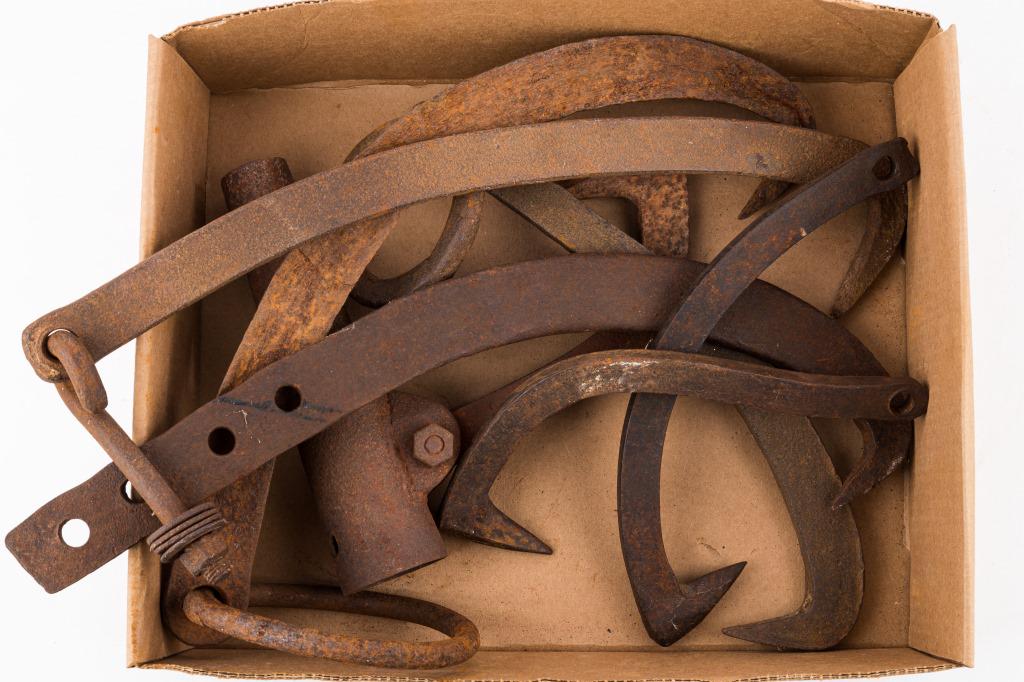Antique Logging Hooks (7): 7 pieces including blacksmith log dragging and rolling hooks. Longest measures approx 18" L.