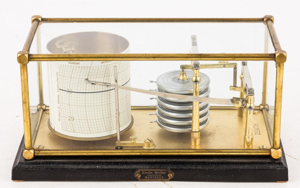 Zenith Robert White Encased Drum Barograph: Fine brass encased drum barograph marked No. 117 Zenith, drum marked Robert White, with plaque in front marked "Emile Muller, Optician, Montreux. Record barometric pressure with this mechanical Barogr