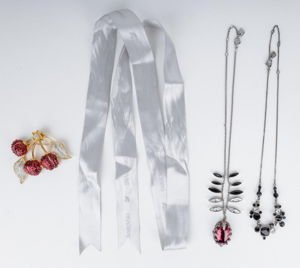 Two Swarovski Crystal Necklaces & Brooch in OB (1 of 5)