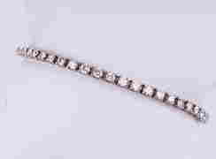 14K White Gold Diamond Tennis Bracelet (1 of 5)