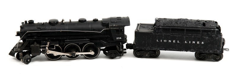 Lionel 224 Black Steam Engine and Tender: Lionel 224 steam engine and tender