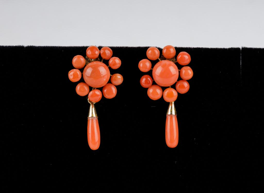Antique 18k Gold Coral Earrings (1 of 3)