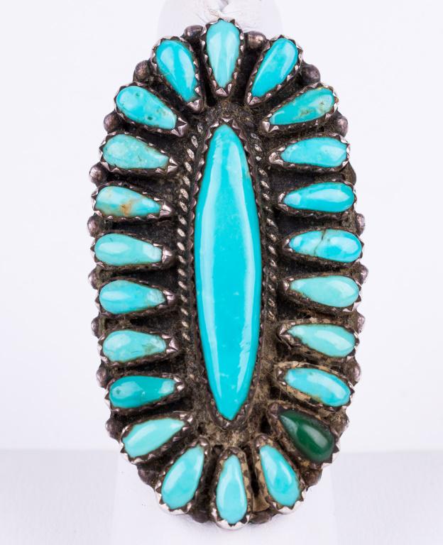 Estate Native American Silver Turquoise Ring (1 of 5)