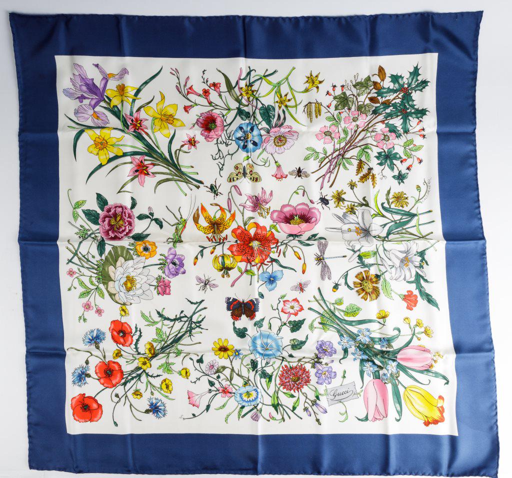 Gucci Flora Designer Silk Scarf (1 of 4)