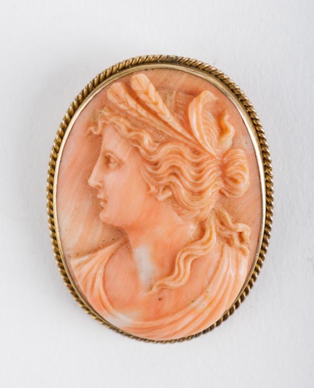 14K Gold Coral Antique Brooch / Pendant (1 of 2)