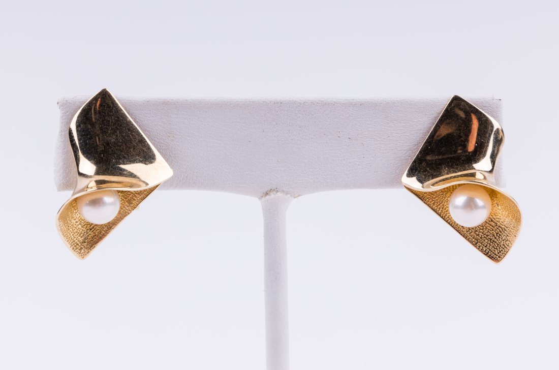 14K Gold Pearl Calla Lily Earrings (1 of 3)