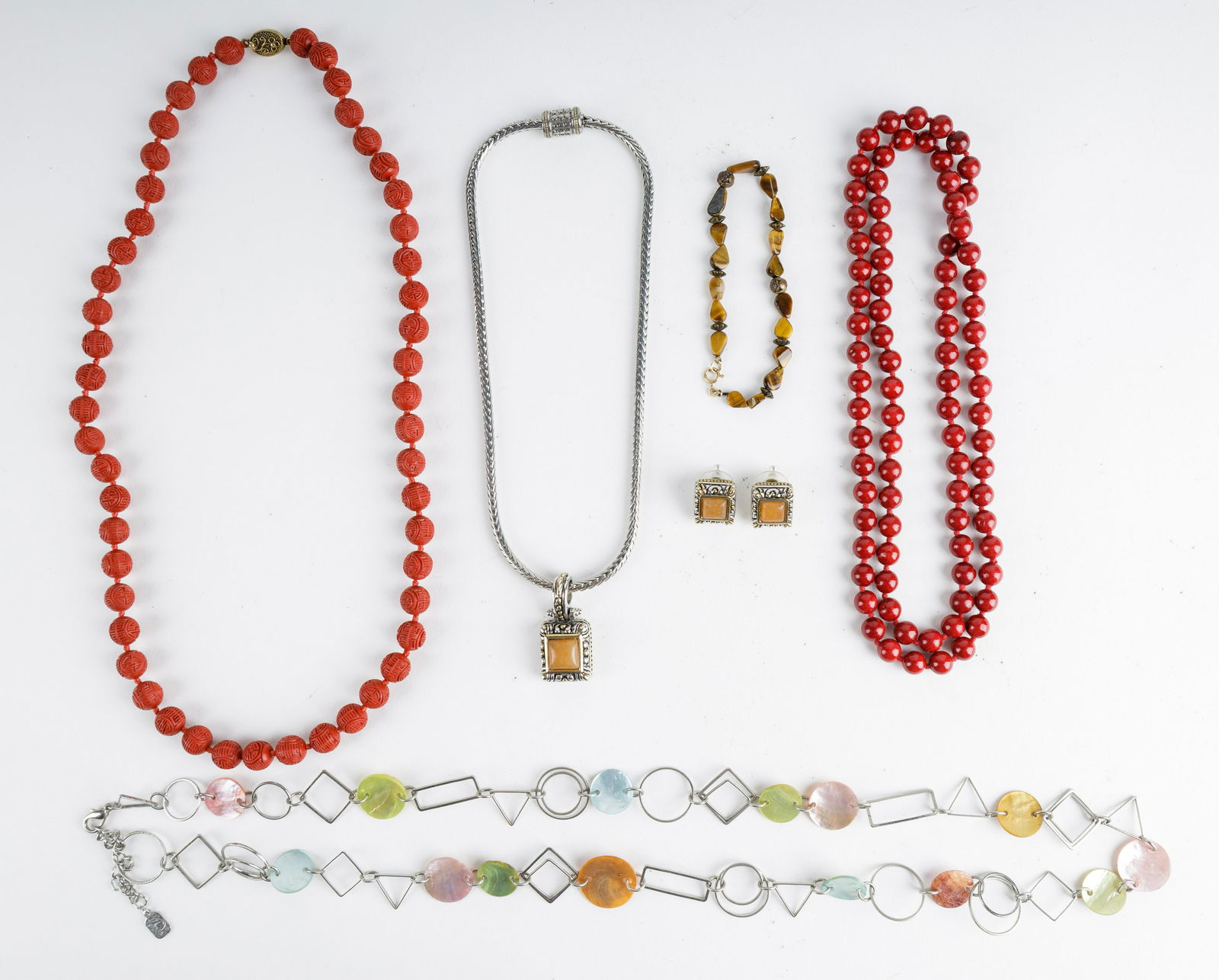 Vintage Jewelry (1 of 5)