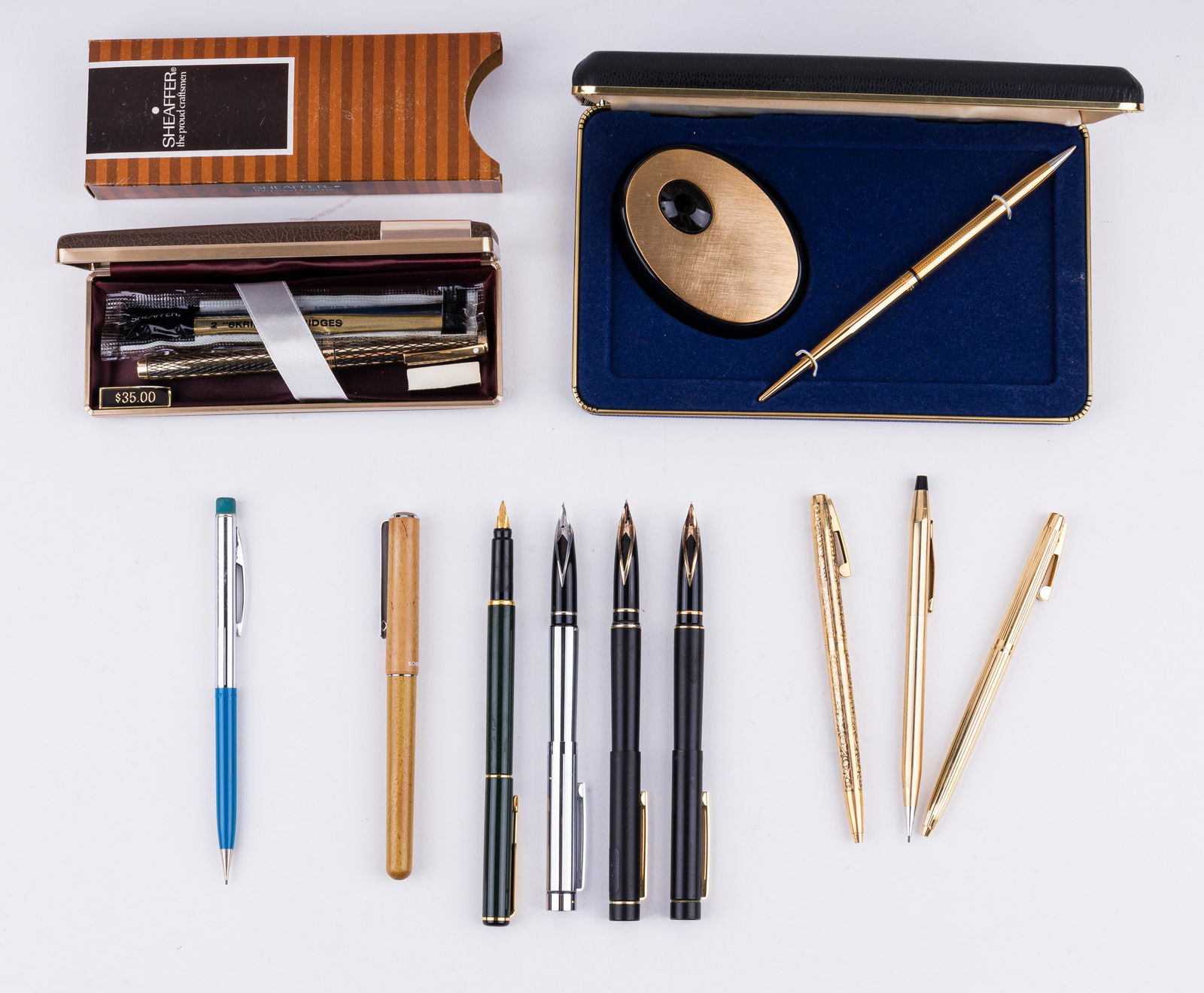 Vintage Sheaffer, Parker & Cross Pens (1 of 17)