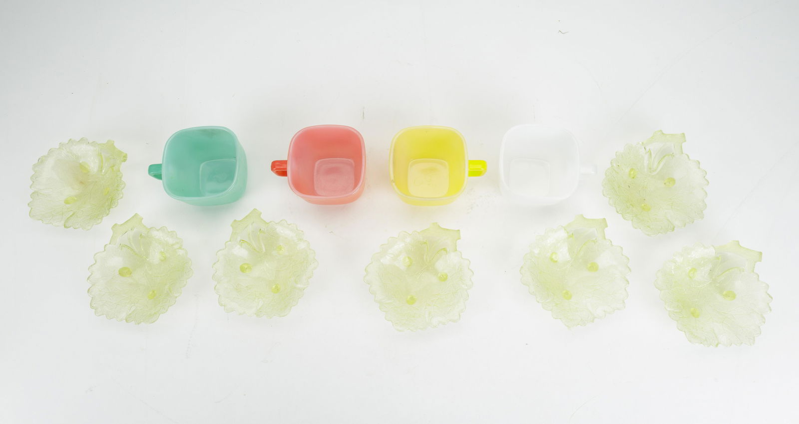 Vintage Vaseline Glass & Glasbake Cups (1 of 4)