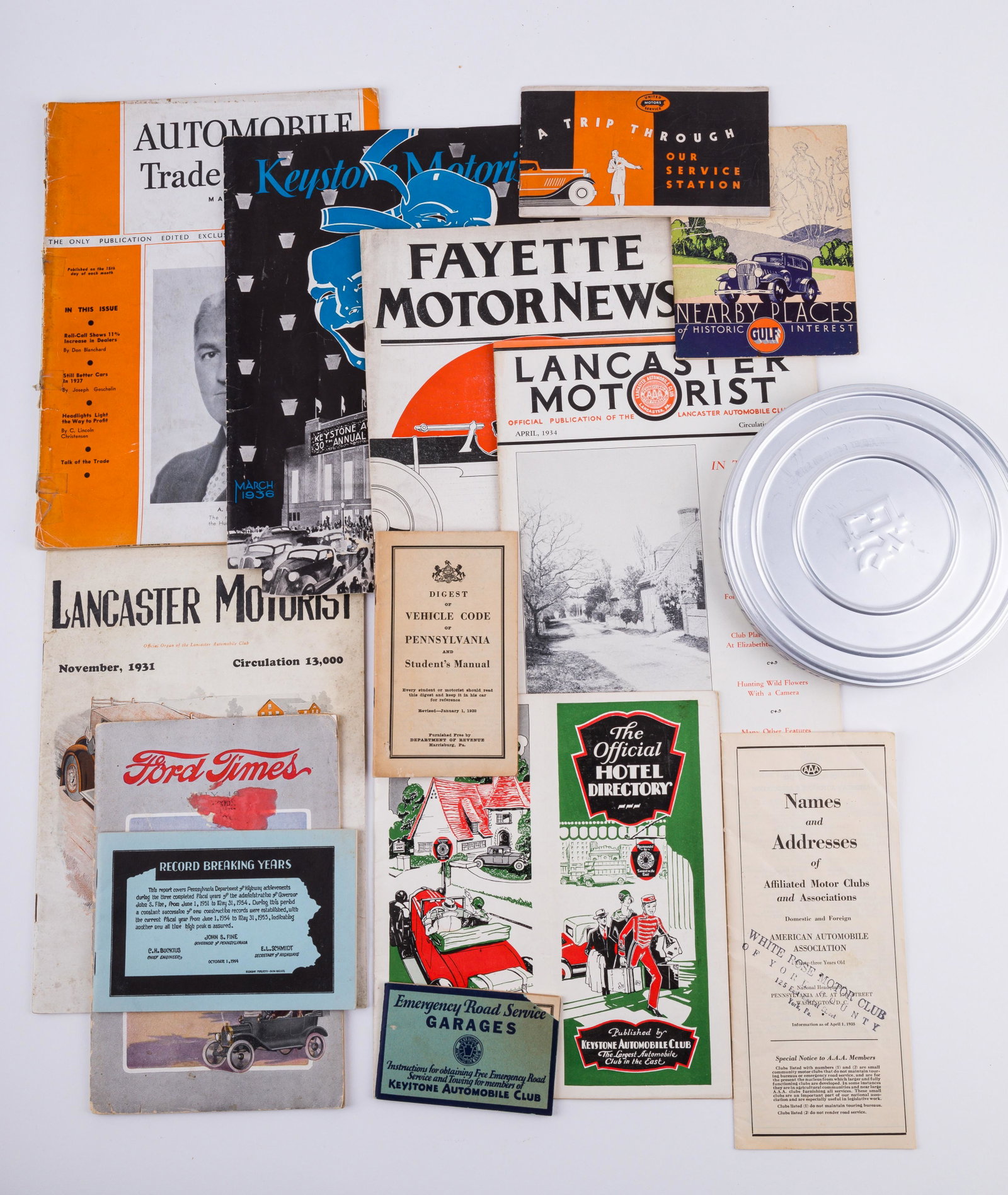 Vintage Lincoln Hwy Ephemera and Film: Six magazines, various 1930s to 1950s Lincoln Hwy ephemera, and a "Trip to Pittsburgh" film from 1971.